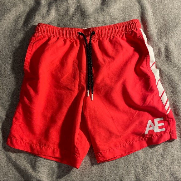 Comfy Men’s Swim Shorts - Picture 3 of 3